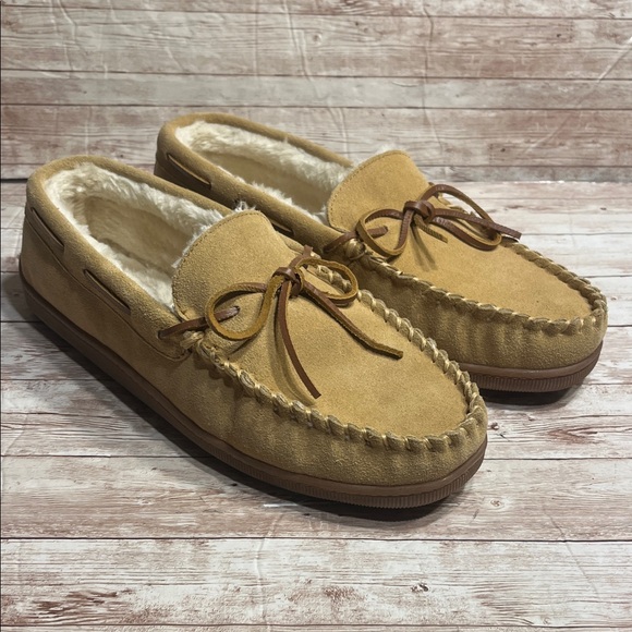 Minnetonka Pile Lined Hard Sole Men's Tan Suede Loafers Slippers 13W - Picture 3 of 10